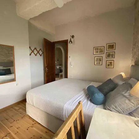 Stone House In With Garden Holiday home Katouna