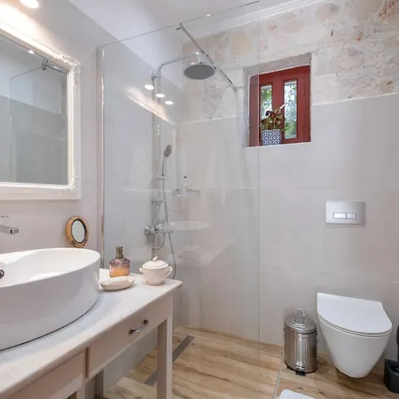 Stone House In Katouna With Garden Holiday home Lefkada City