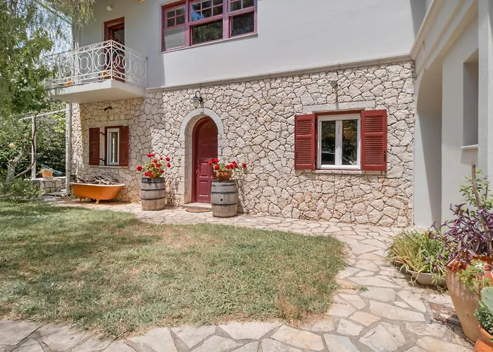 度假居 Stone House In Katouna With Garden *